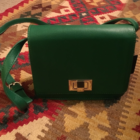 Sale Forever 21 Kelly Green Crossbody Purse
