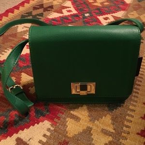 Sale Forever 21 Kelly Green Crossbody Purse
