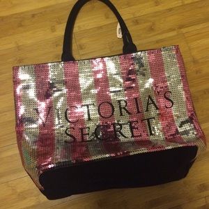 vs tote bag