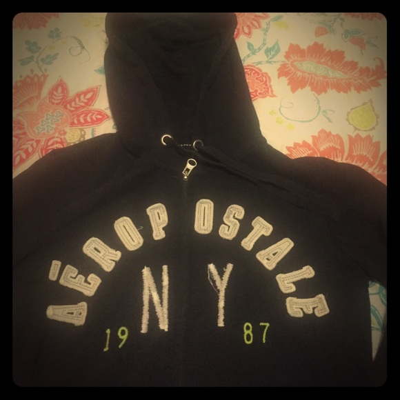 Aeropostale zip up hoodie
