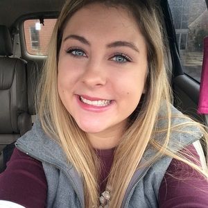 Meet your Posher, Celinah