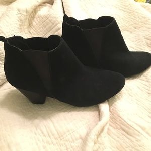 🚫HOLD until Sun🚫Real Leather Black Ankle Booties