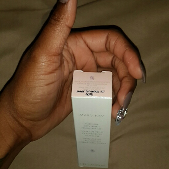 🚫Sold🚫Mary Kay Medium Coverage Liquid Foundation