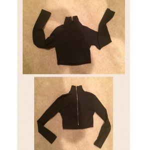 Long Sleeve Crop Top