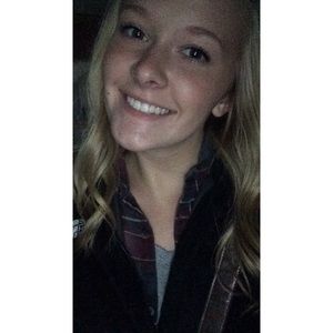 Meet your Posher, Delaney