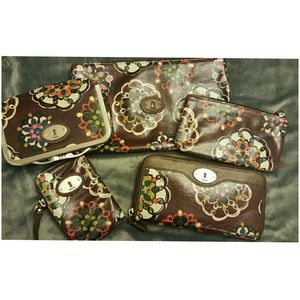 Fossil wallet, iPhone wristlet make-upcase & 2bags
