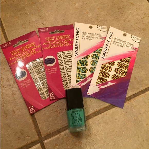 Bright and bold nail bundle
