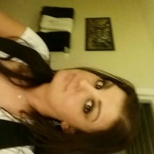 Meet your Posher, Jenn