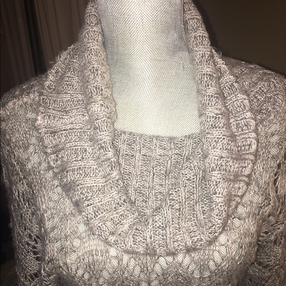 Sweater - Picture 3 of 3