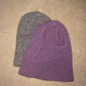 SET OF 2 ✌🏻 heather grey and purple beanies