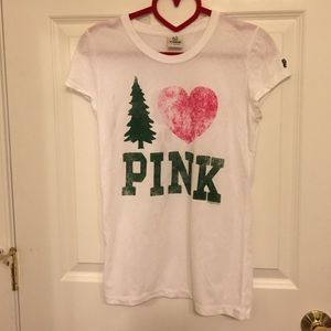 PINK tee, size medium M. I 💝 PINK