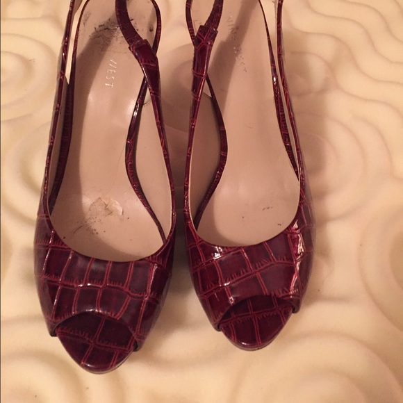 Nine West slingbacks