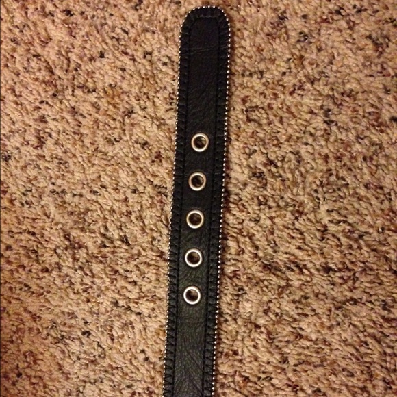 Belt - Picture 2 of 4