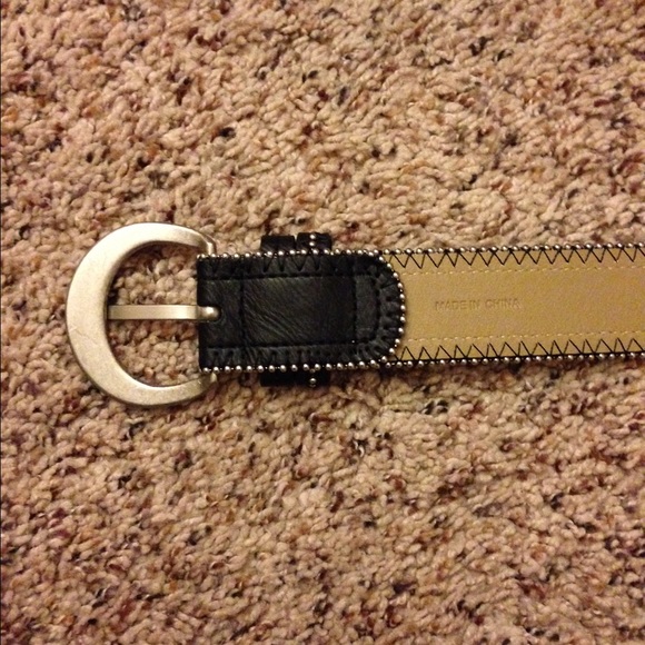 Belt - Picture 3 of 4