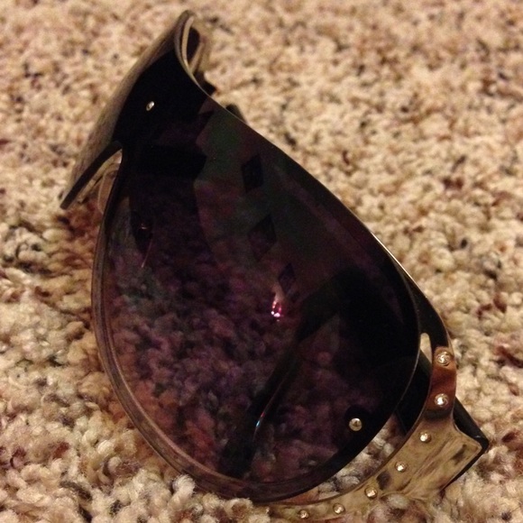 Cute glasses - Picture 2 of 4