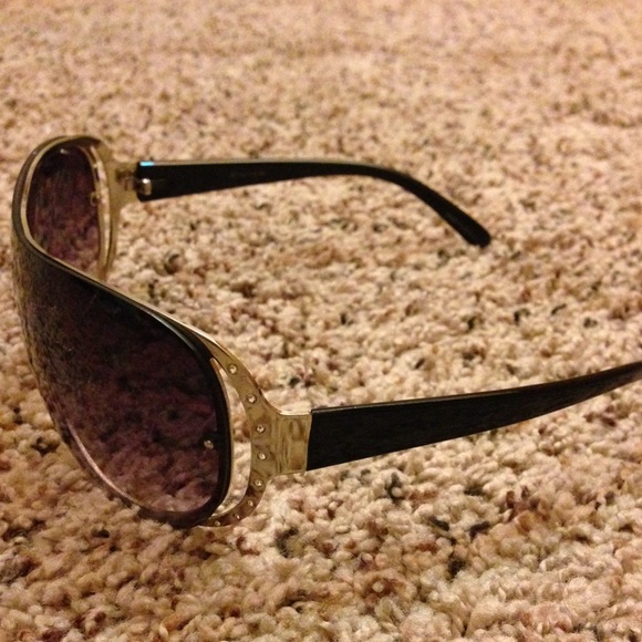 Cute glasses - Picture 3 of 4
