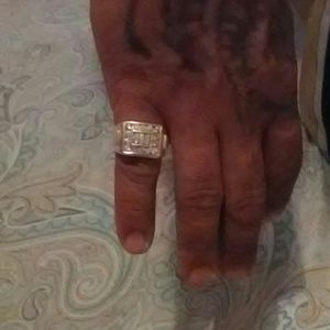 Men's Gold and Diamond Ring