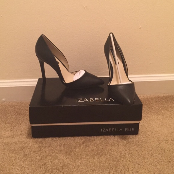 Black classic 4 inch heels