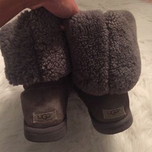 Grey Uggs