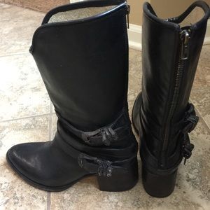 Freebird by Steve Madden boots
