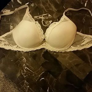 Used Natori 32DD