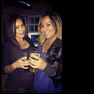 Meet your Posher, Pauline