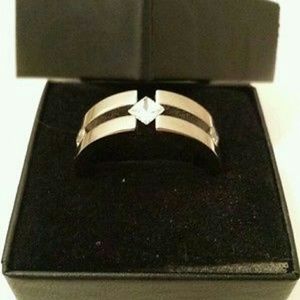 AAA-GRADE Suspension Set CZ Titanium Ring