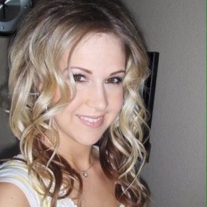 Meet your Posher, Kendra