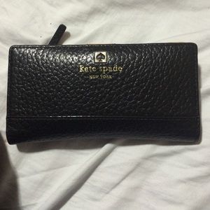 Black Kate Spade Cedar Street Stacy Wallet