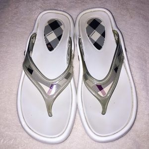 Burberry Sandals!