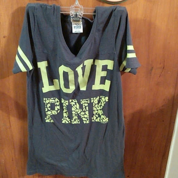 T shirt.