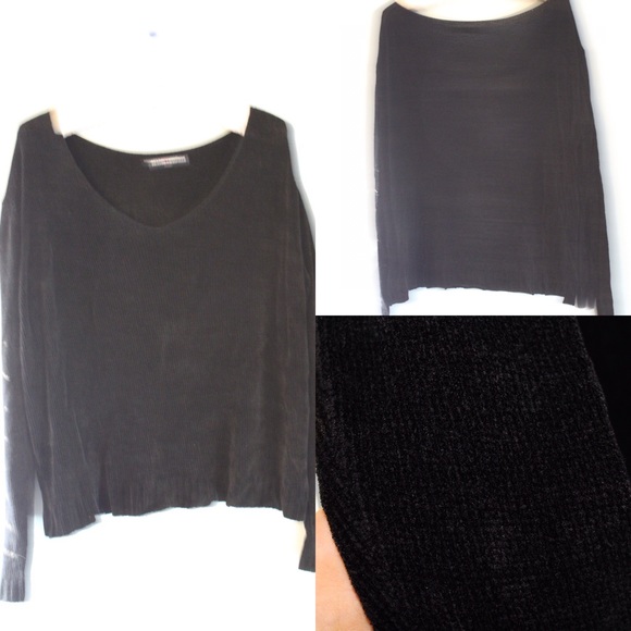 Brandy Melville black sweater