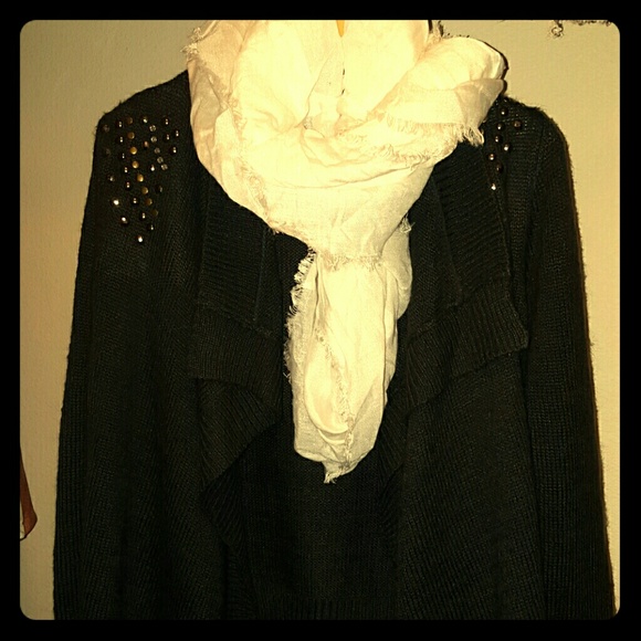 Shimmery Distressed Patterned Scarf