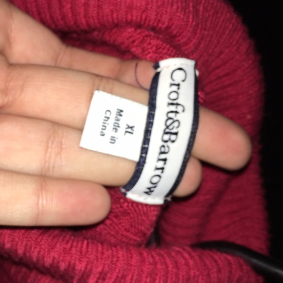 Turtle neck - Picture 2 of 2