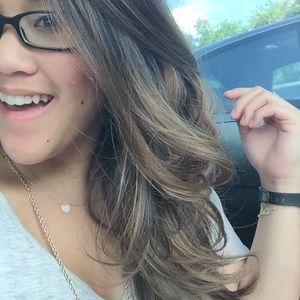 Meet your Posher, Priscilla