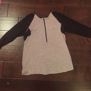 Lululemon top