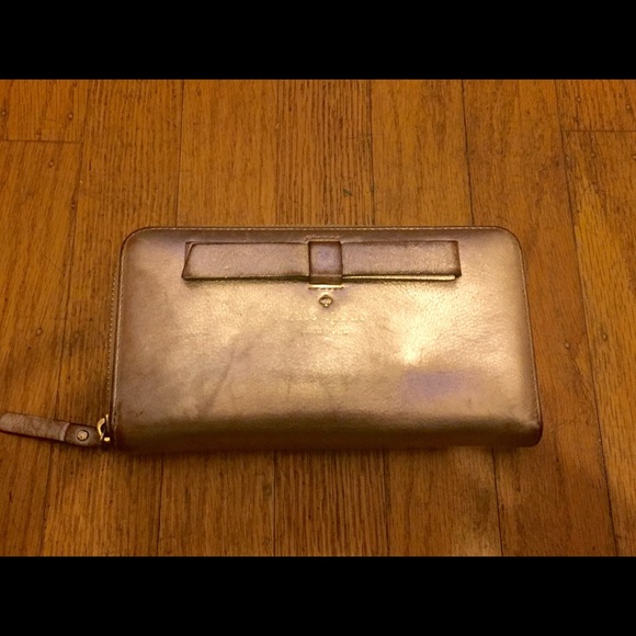 Kate spade New York wallet - Tutor city Lacey gold