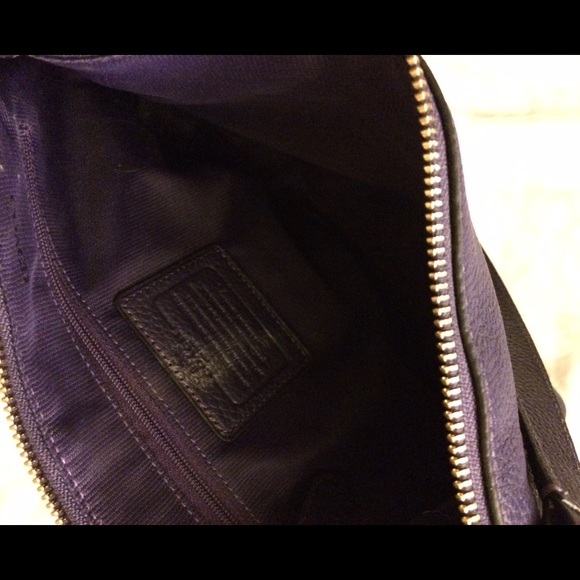 Purple coach and horse small bag - Picture 2 of 4