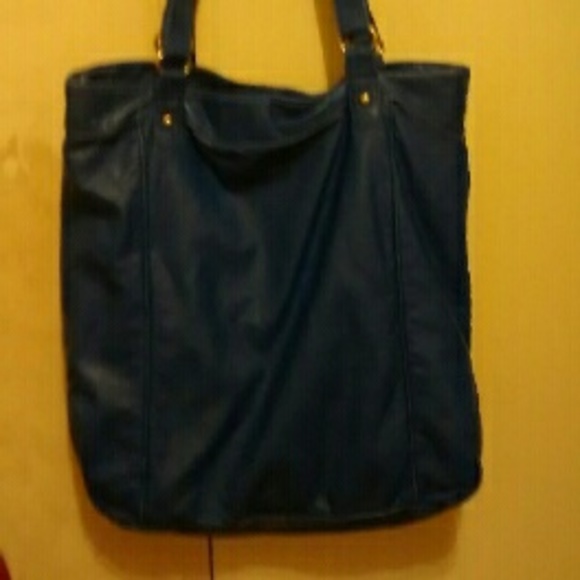 Blue Purse - Picture 2 of 3