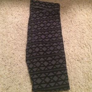 Victoria's Secret pink leggings