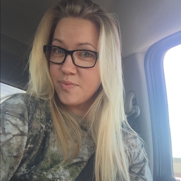 ๐meet your seller๐ - Picture 4 of 4