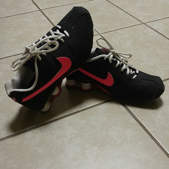 Nike shox youth 6.5