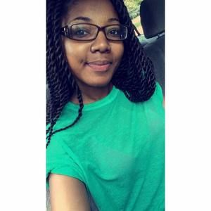 Meet your Posher, Serwaa