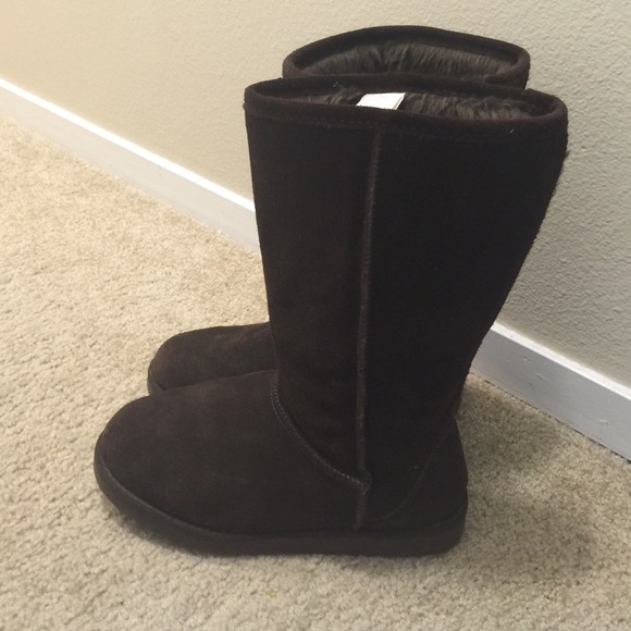 Xhilaration Faux Sheepskin Boots