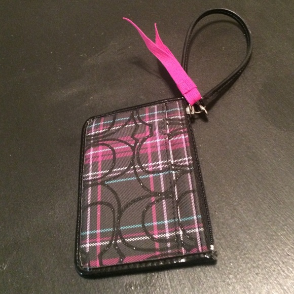 Coach Id holder. Never used.