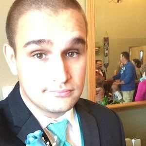 Meet your Posher, Anthony