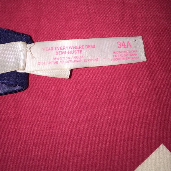 2 Regular bra's - Picture 2 of 3