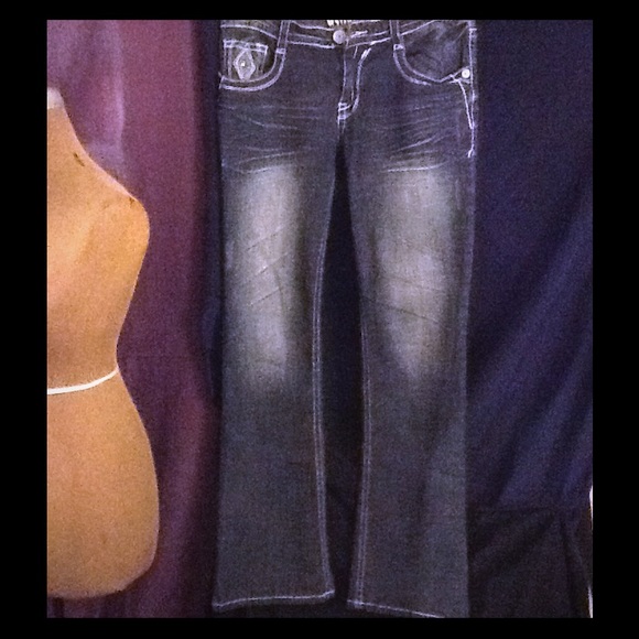 Hydraulic "Lola" Curvy Bootcut Flare Jeans