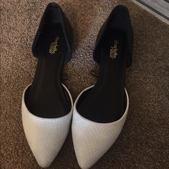 Never worn flats