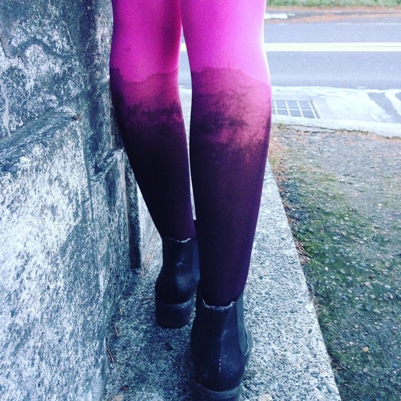 EveSkywalker Black & Fuchsia Hand Dyed Tights💖 - Picture 1 of 4